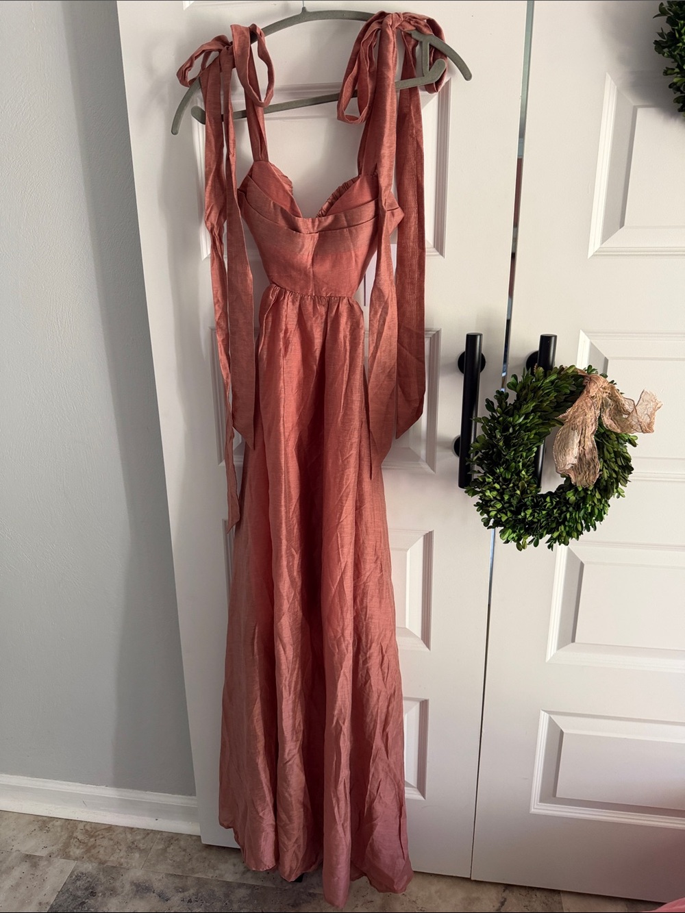 Rosevelvet Sleeveless Tie-Shoulder Maxi Dress in Deep Rose small